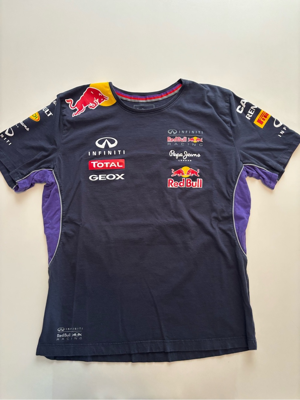 Pepe jeans London red bull racing jersey logo design shirt vintage style